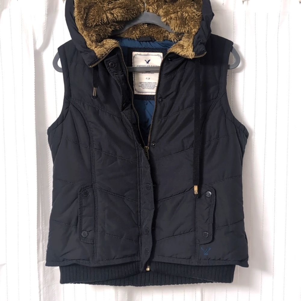 AMERICAN EAGLE || Vest